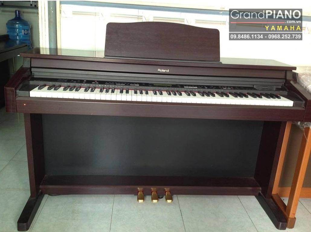 ROLAND KR-277D SERIAL: ZN60421 